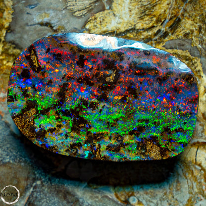 Natürlicher AAA+ Boulder Opal aus Australien Edelsteinqualität - 68,92ct