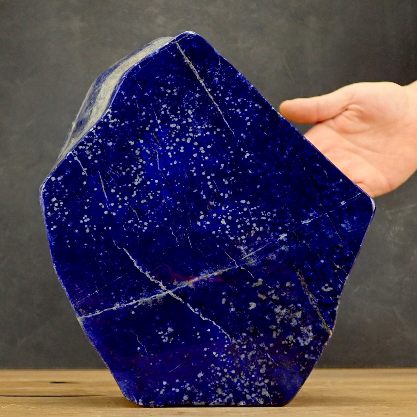 Große Dekorative Blaue Lapislazuli-Freiform - 5146,81g