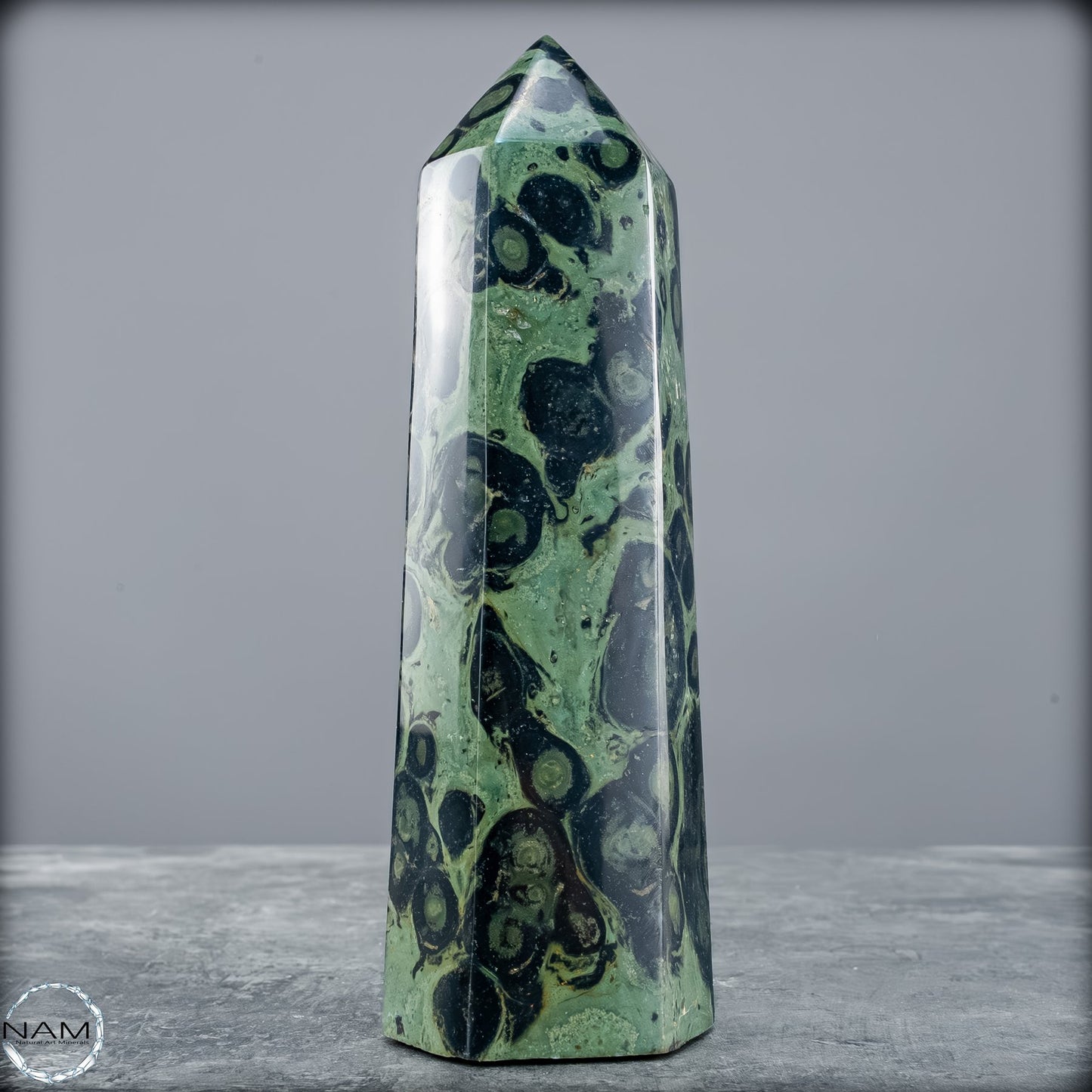 Natürlicher  Kambaba-Jaspis Obelisk - 588,16g