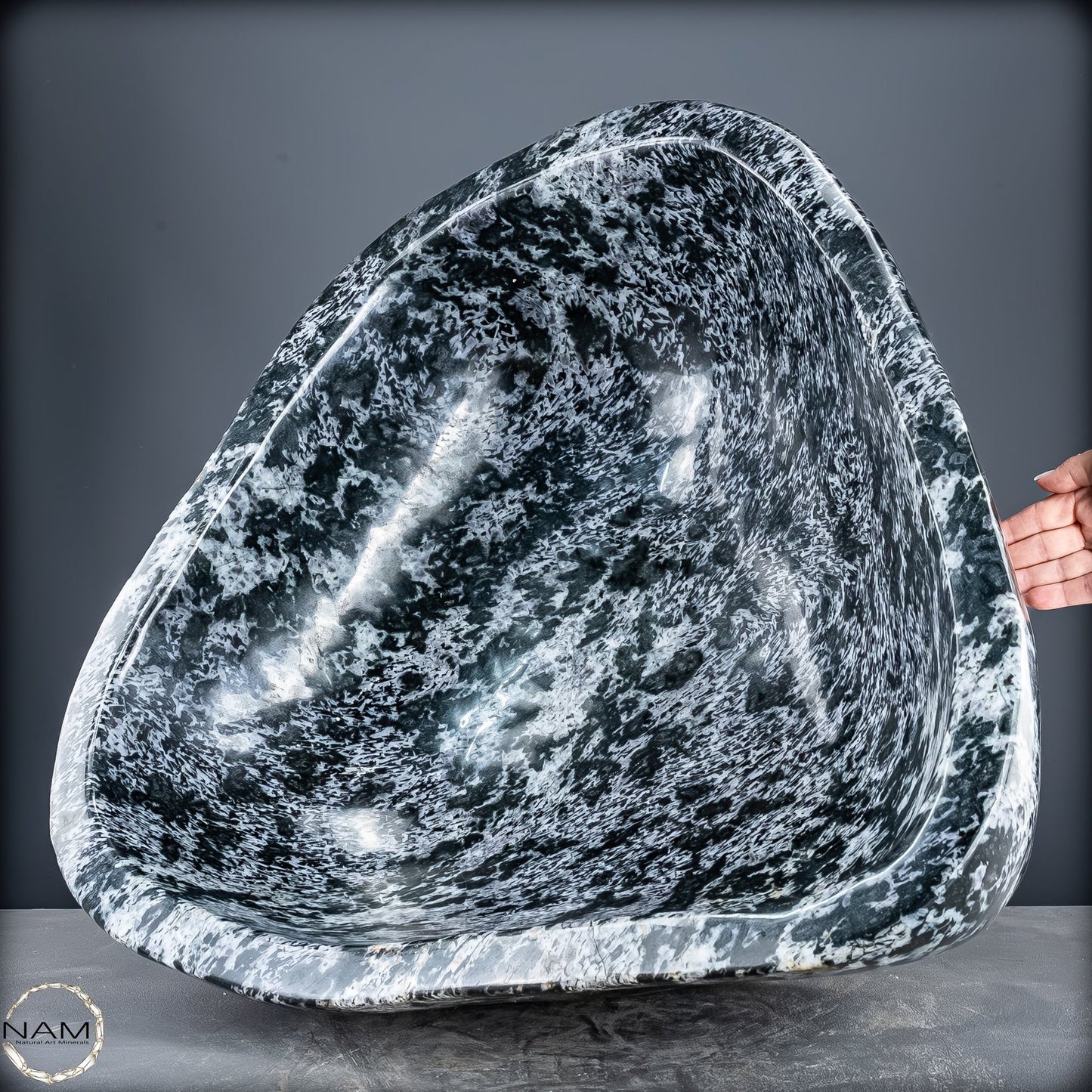 Natürliche Indigo Gabbro - Merlinite Schüssel - 81 kg