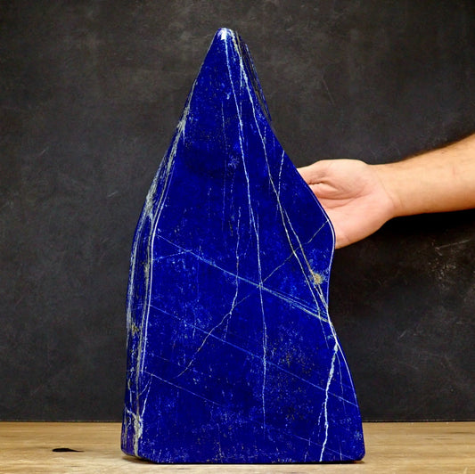 Königsblaue Lapislazuli-Freiform - 4532.19 g - 330×170×57 mm