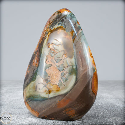 Natürliche Polychrome Jaspis Kristall-Freiform - 570,17g