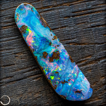 Natürlicher  Boulder Opal aus Australien Edelsteinqualität - 1,85g 9,25ct