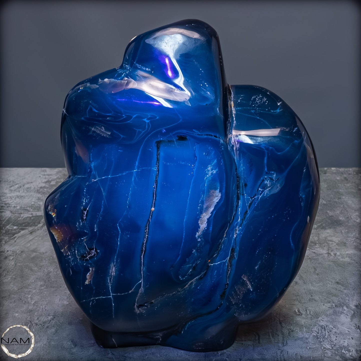Naturlicher Blau-Roter Bernstein aus Indonesien - 2105,21g