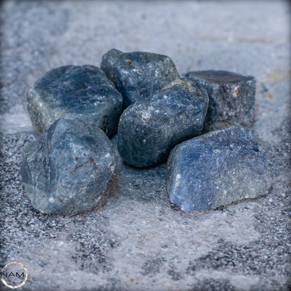 lot Dunkelblauer Saphir-Kristall aus Kenia - 20,19g - 100,95ct