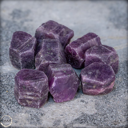Lot Natürlicher Violetter Saphire aus Sri Lanka (selten) - 36,05g