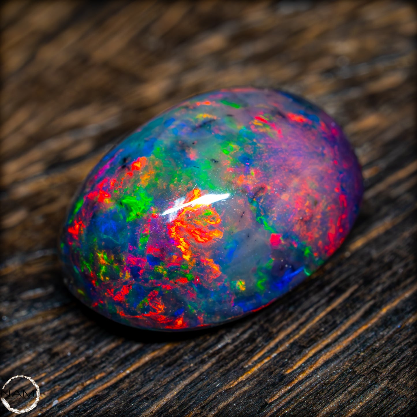 Großer AAA+ Schwarzer Opal Cabochon, 14,225ct - 2,845g