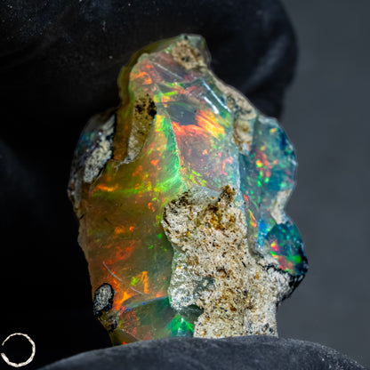 Welo-Opal – Ein atemberaubendes Feuerwerk 7,64g -38,2Ct