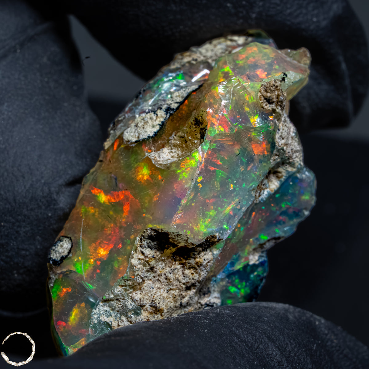 Welo-Opal – Ein atemberaubendes Feuerwerk 7,64g -38,2Ct