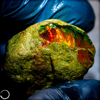 Seltener Natürlicher Großer Kristall-Opal, Äthiopien -166,15 ct