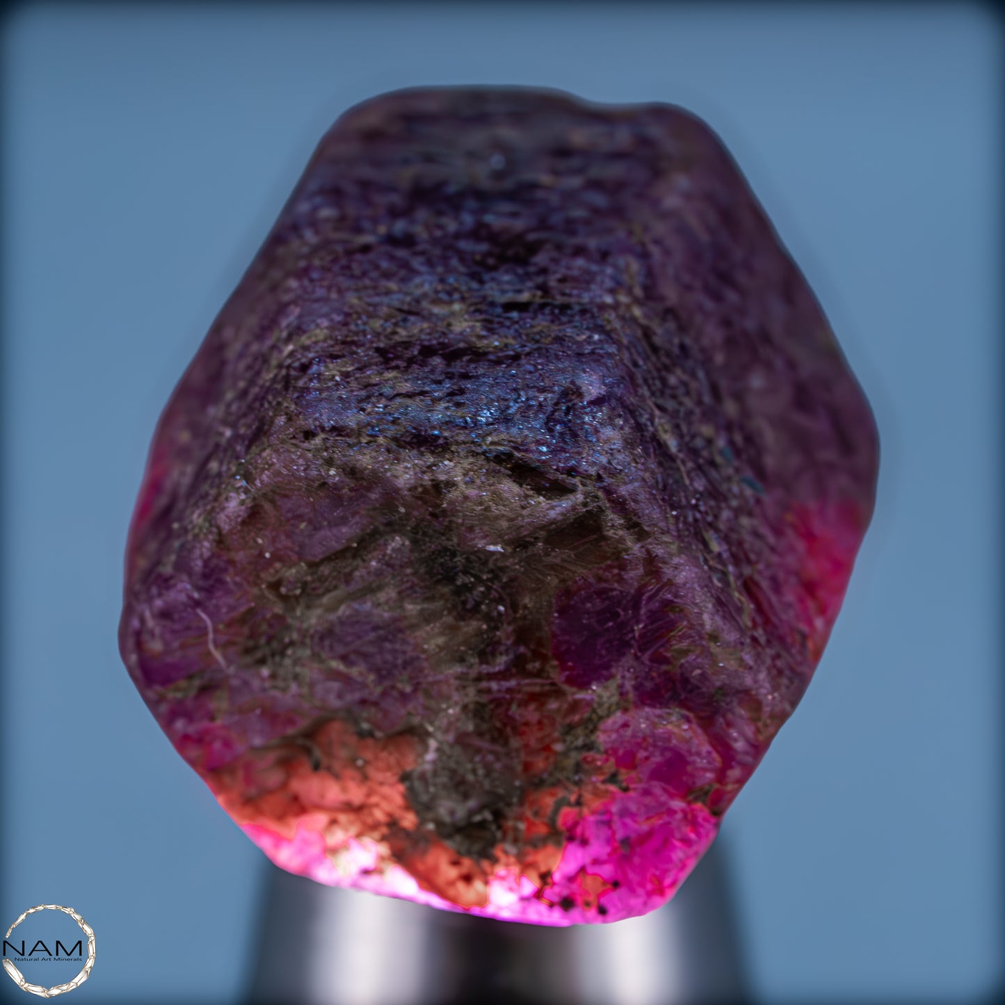 Seltener Padparadscha Farbener Saphirekristall aus Tansania - 13,56g - 67,80ct