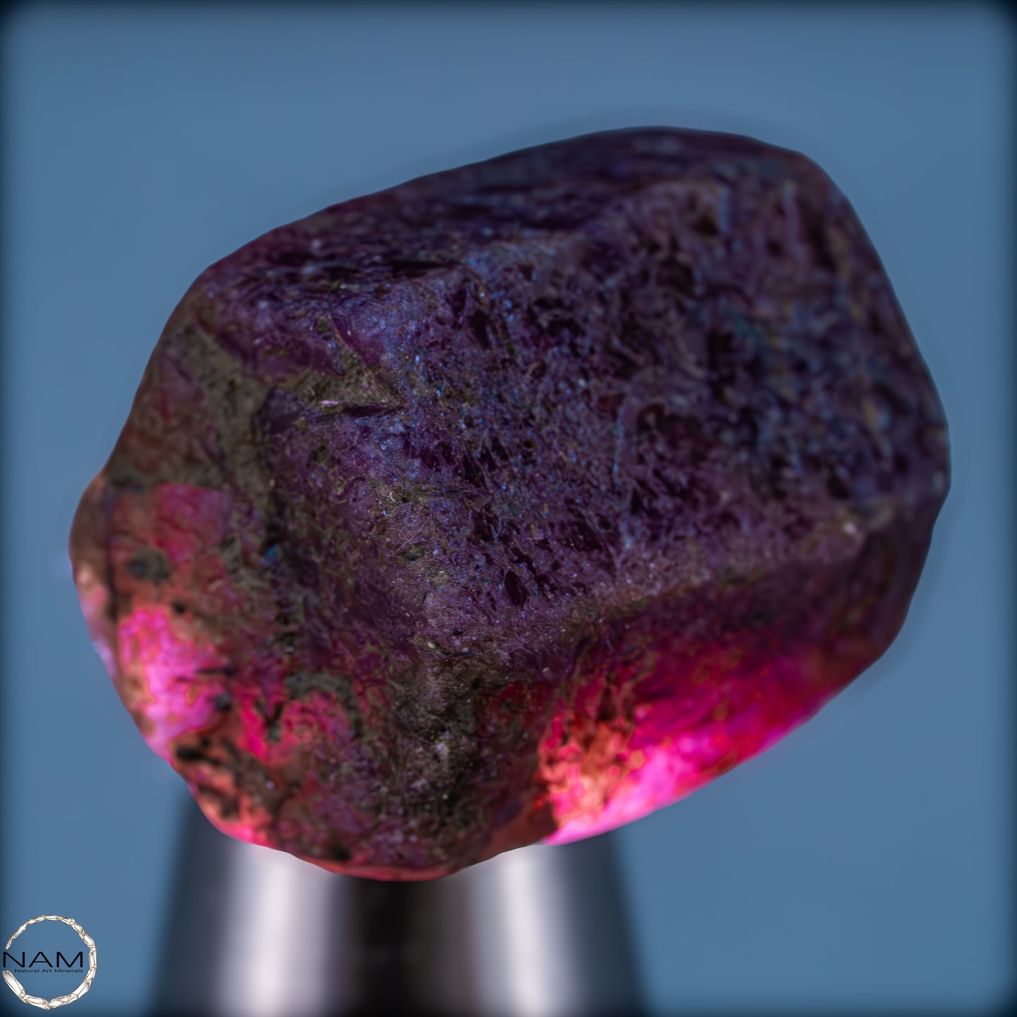Seltener Padparadscha Farbener Saphirekristall aus Tansania - 13,56g - 67,80ct