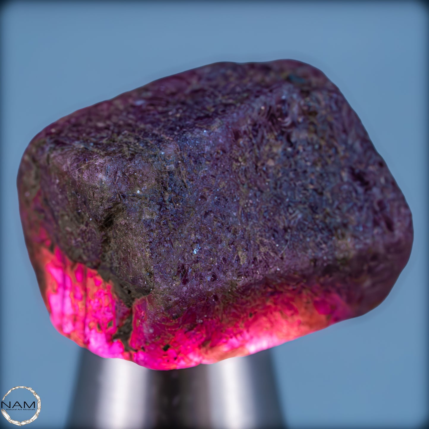 Seltener Padparadscha Farbener Saphirekristall aus Tansania - 13,56g - 67,80ct