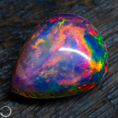 Großer Schwarzer Opal Cabochon - 1,34g -6,7Ct