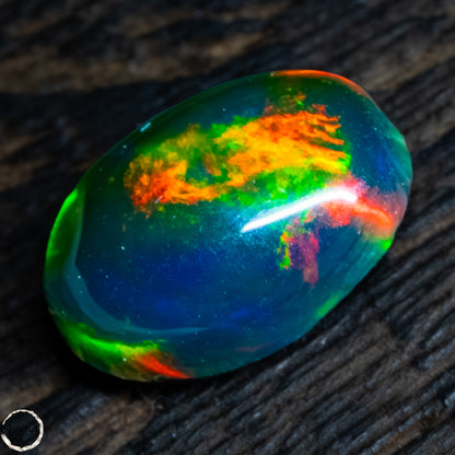Großer Schwarzer Opal Cabochon -  0,51g - 2,55Ct
