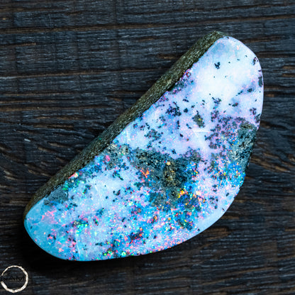 Natürlicher  Boulder Opal aus Australien Edelsteinqualität -  11,14g -55,7Ct