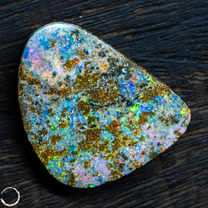 Natürlicher  Boulder Opal aus Australien Edelsteinqualität -  6,11g -30,55Ct