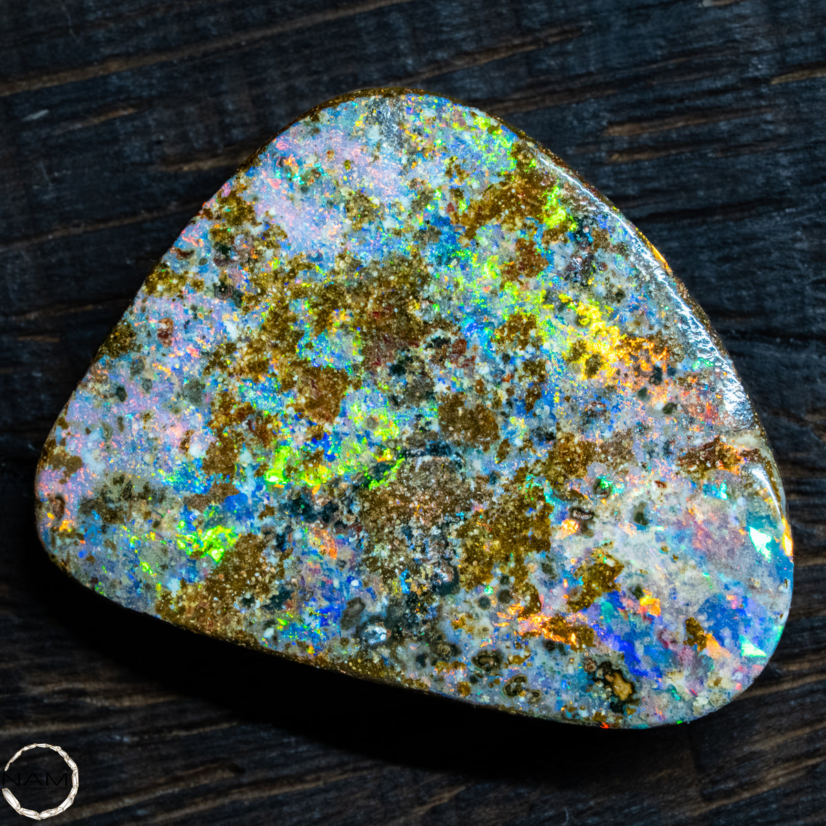 Natürlicher  Boulder Opal aus Australien Edelsteinqualität -  6,11g -30,55Ct