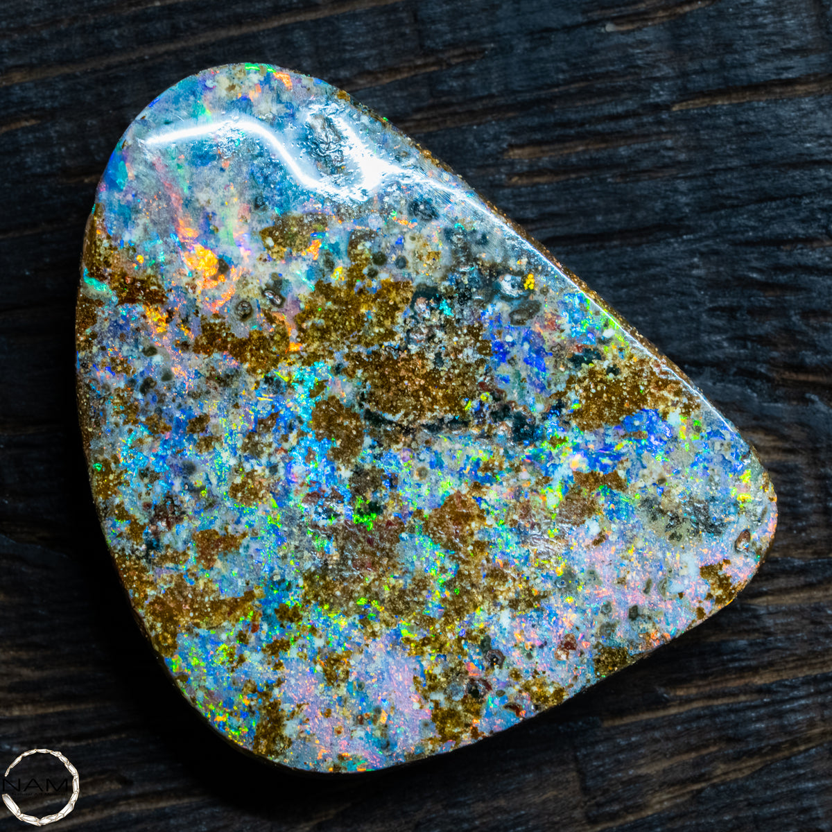 Natürlicher  Boulder Opal aus Australien Edelsteinqualität -  6,11g -30,55Ct