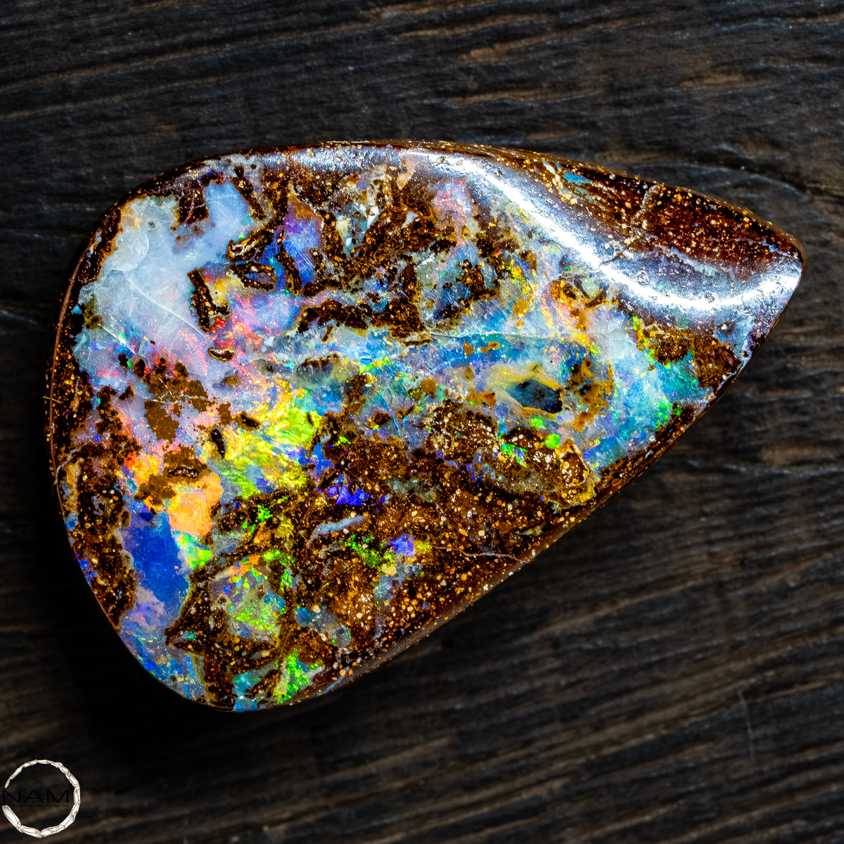 Natürlicher  Boulder Opal aus Australien Edelsteinqualität - 5,22g -26,1Ct