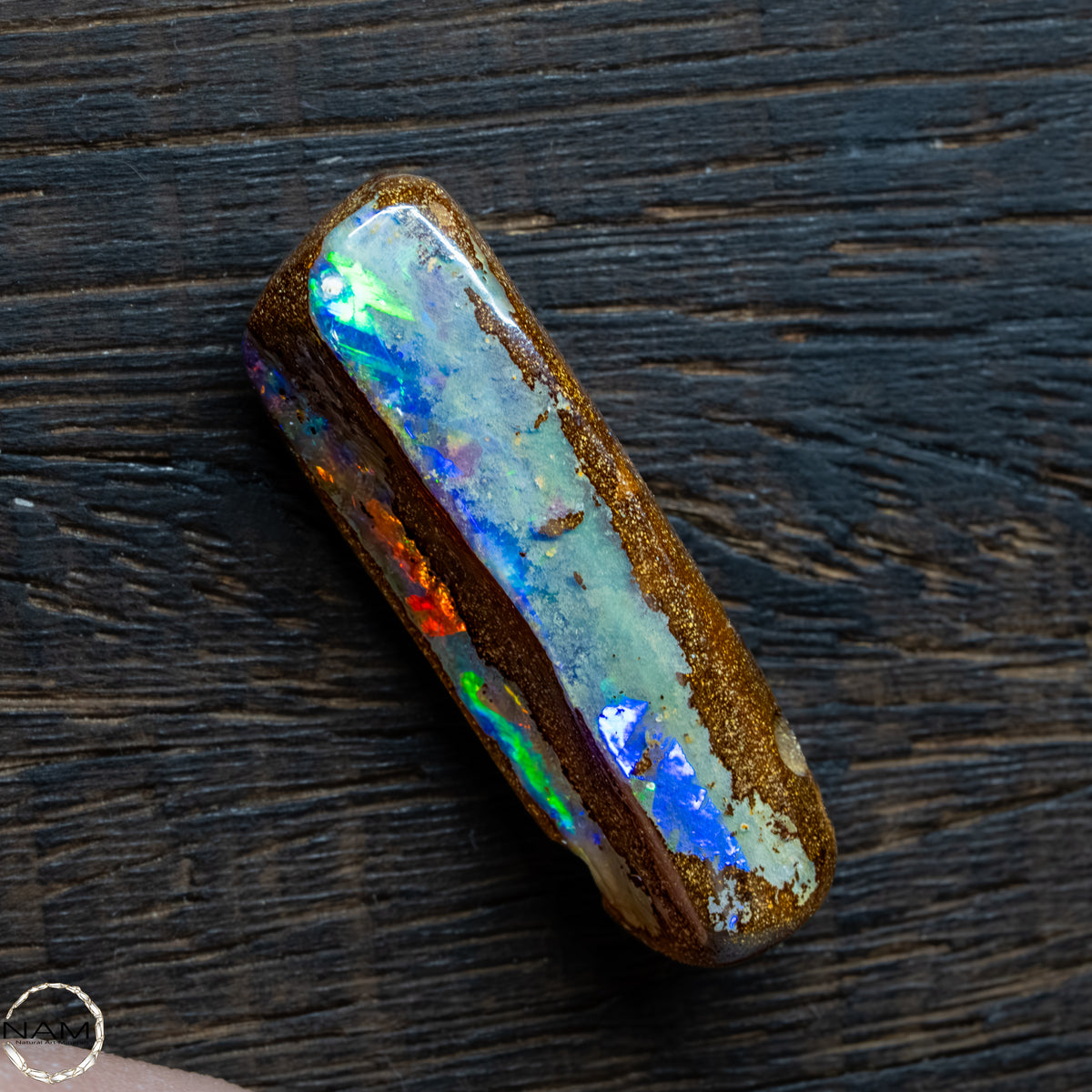 Natürlicher  Boulder Opal aus Australien Edelsteinqualität -   9,31g 46,55Ct