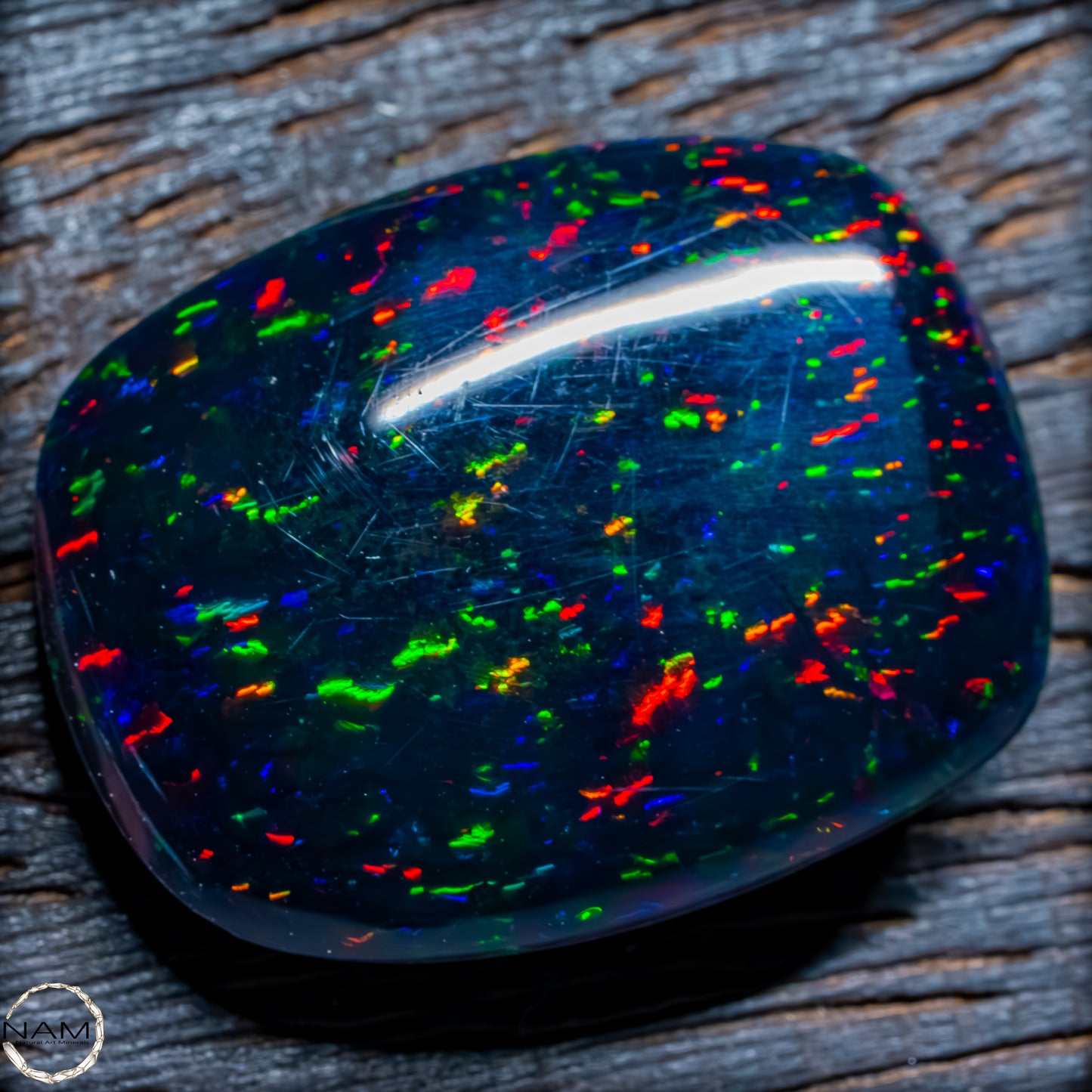 Großer AAA+ Schwarzer Opal Cabochon - 4,76g / 23,8 ct