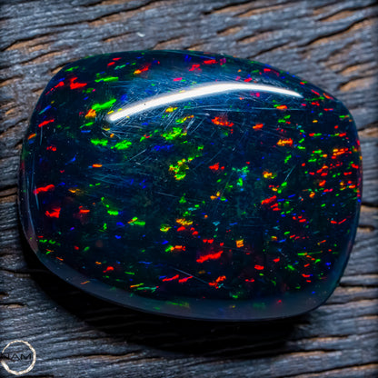 Großer AAA+ Schwarzer Opal Cabochon - 4,76g / 23,8 ct