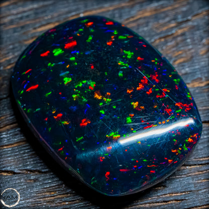 Großer AAA+ Schwarzer Opal Cabochon - 4,76g / 23,8 ct