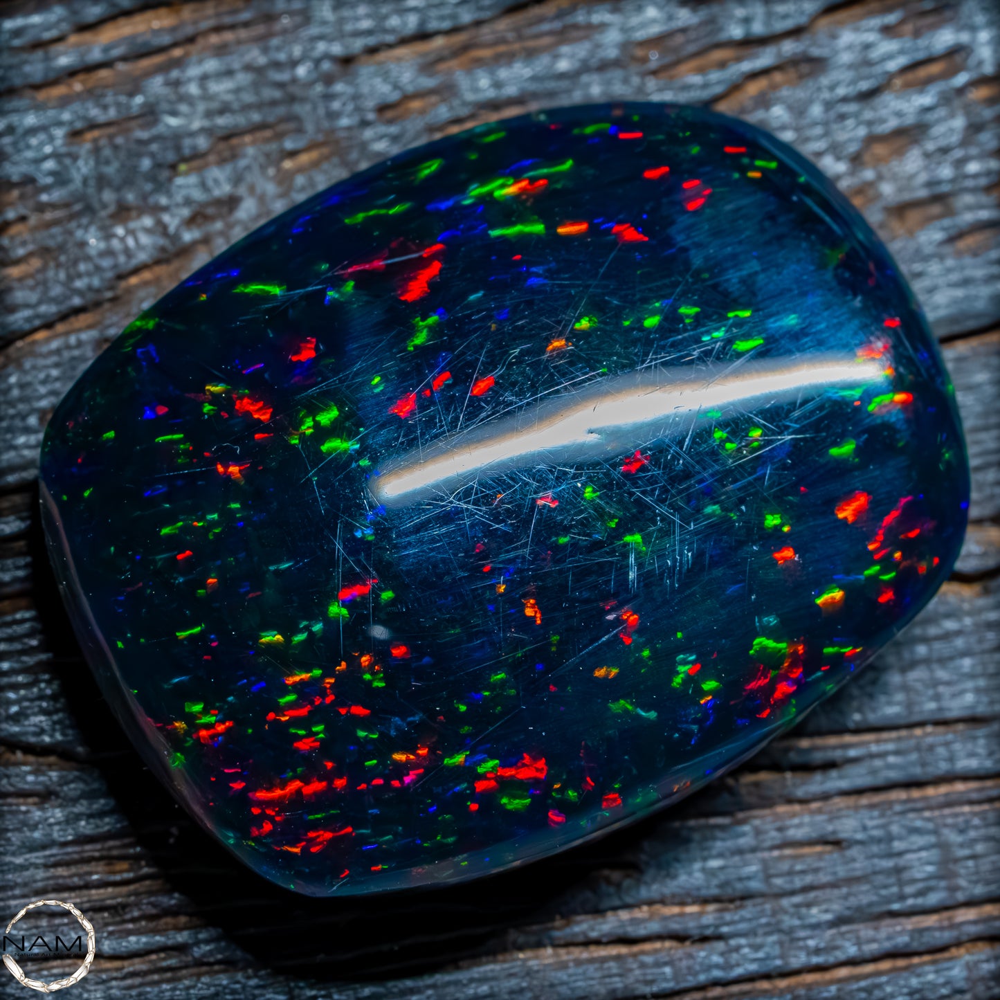 Großer AAA+ Schwarzer Opal Cabochon - 4,76g / 23,8 ct