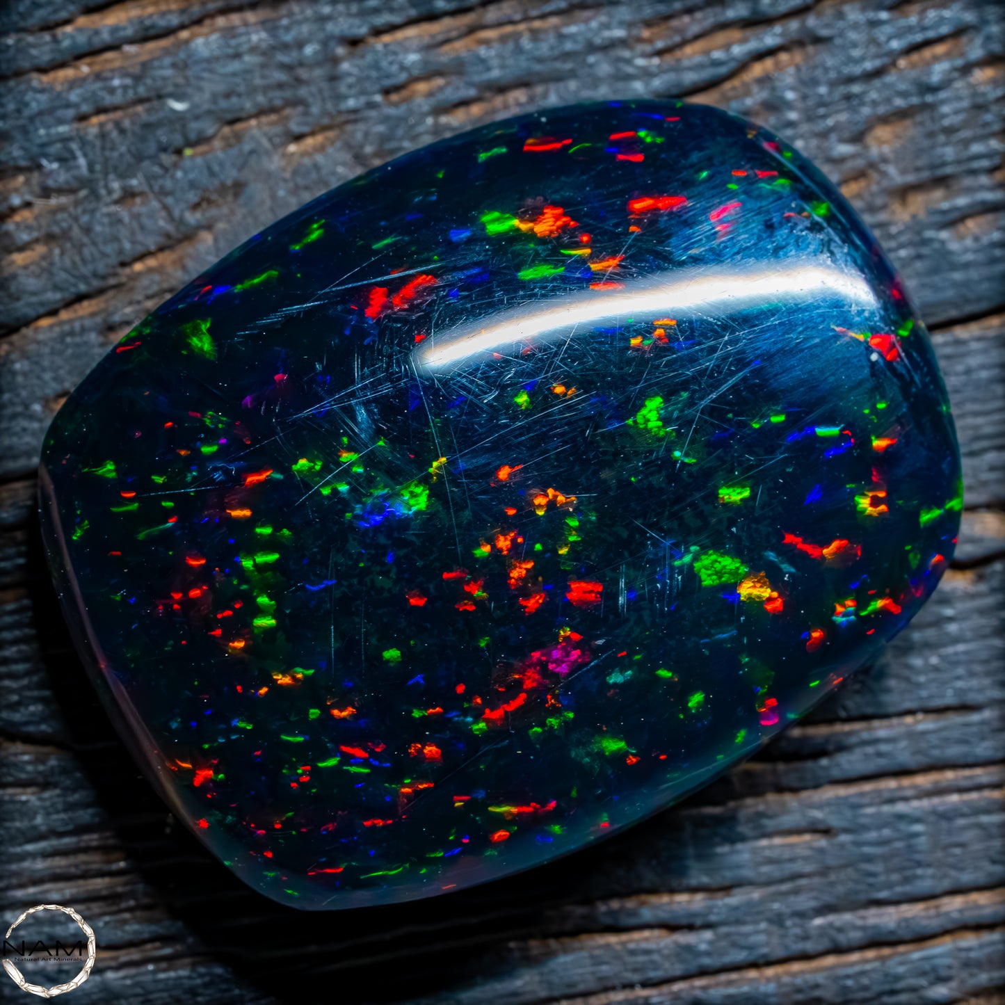 Großer AAA+ Schwarzer Opal Cabochon - 4,76g / 23,8 ct