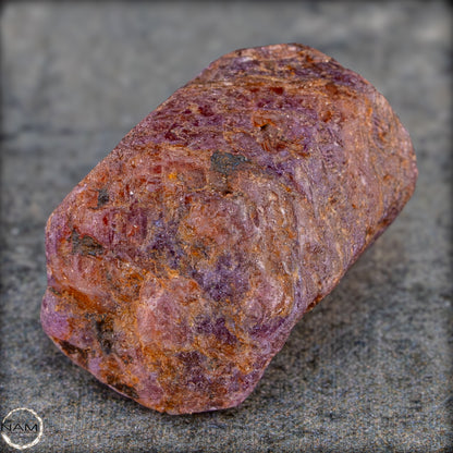 Natürlicher Rubinkristall aus Myanmar, Unbehandelt - 10,67g - 53,35ct