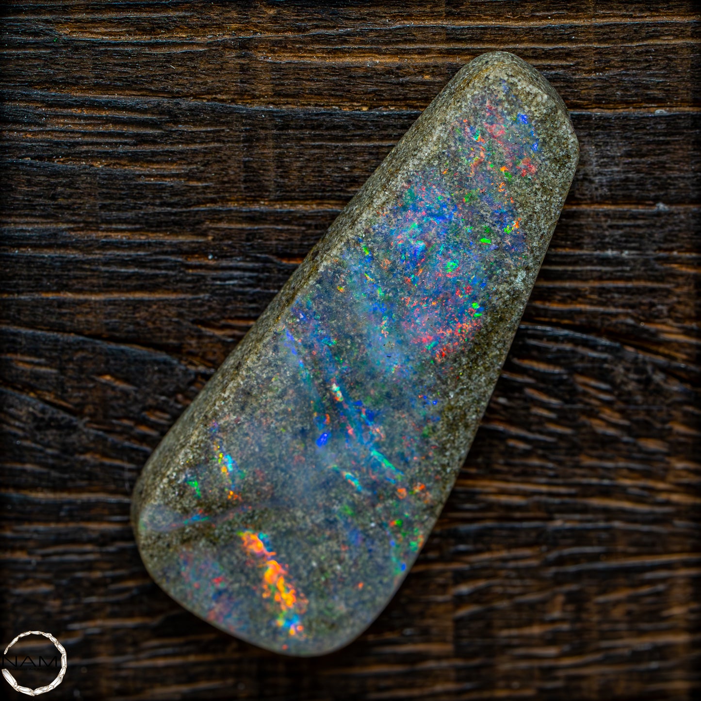 Natürlicher AAA+ Boulder Opal aus Australien Edelsteinqualität - 29,565ct