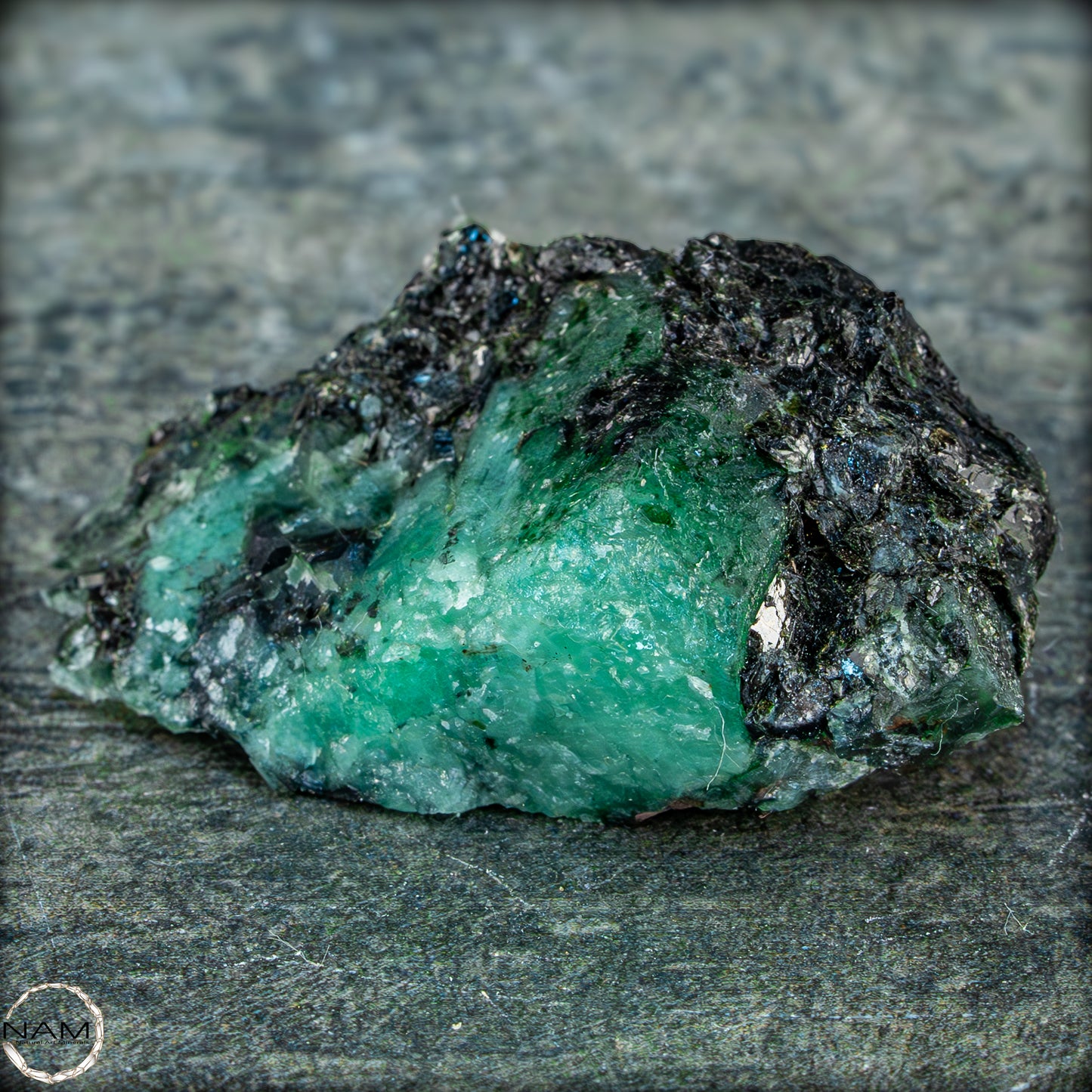 Natürliche Smaragdkristalle in Matrix aus Kolumbien - 24,95g