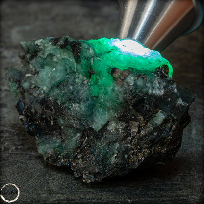 Natürliche Smaragdkristalle in Matrix aus Kolumbien - 24,95g