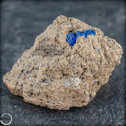 Hauyn Kristall auf Matrix, Mendig, Eifel - 18,94g - 94,70ct