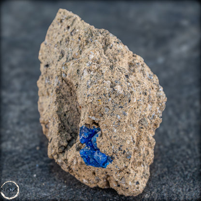 Hauyn Kristall auf Matrix, Mendig, Eifel - 18,94g - 94,70ct
