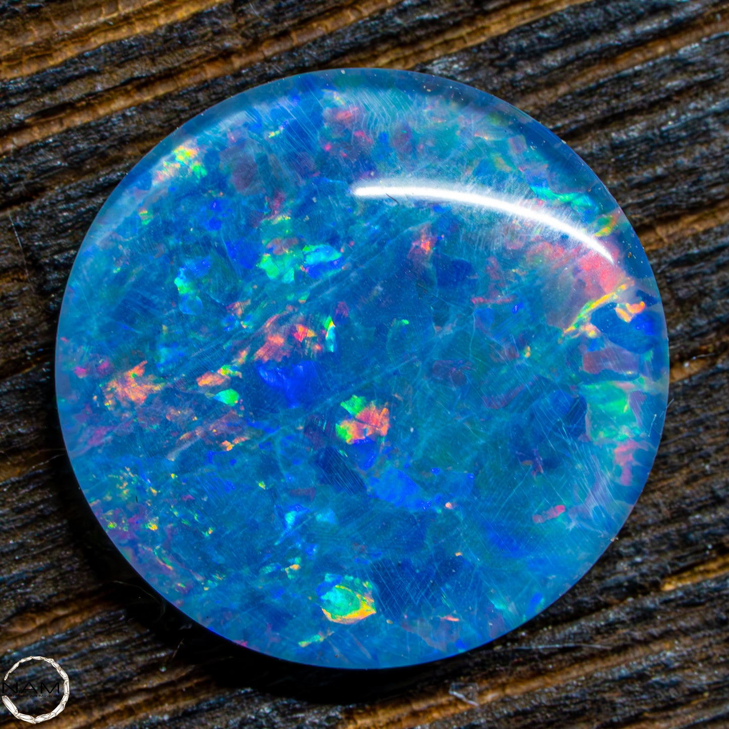 AAA + Black Opal Triplet, Australien, 0,67g/35ct