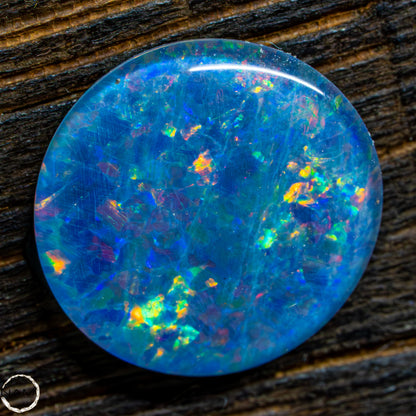 AAA + Black Opal Triplet, Australien, 0,67g/35ct