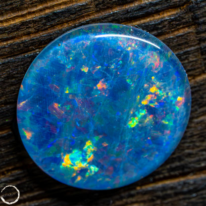 AAA + Black Opal Triplet, Australien, 0,67g/35ct