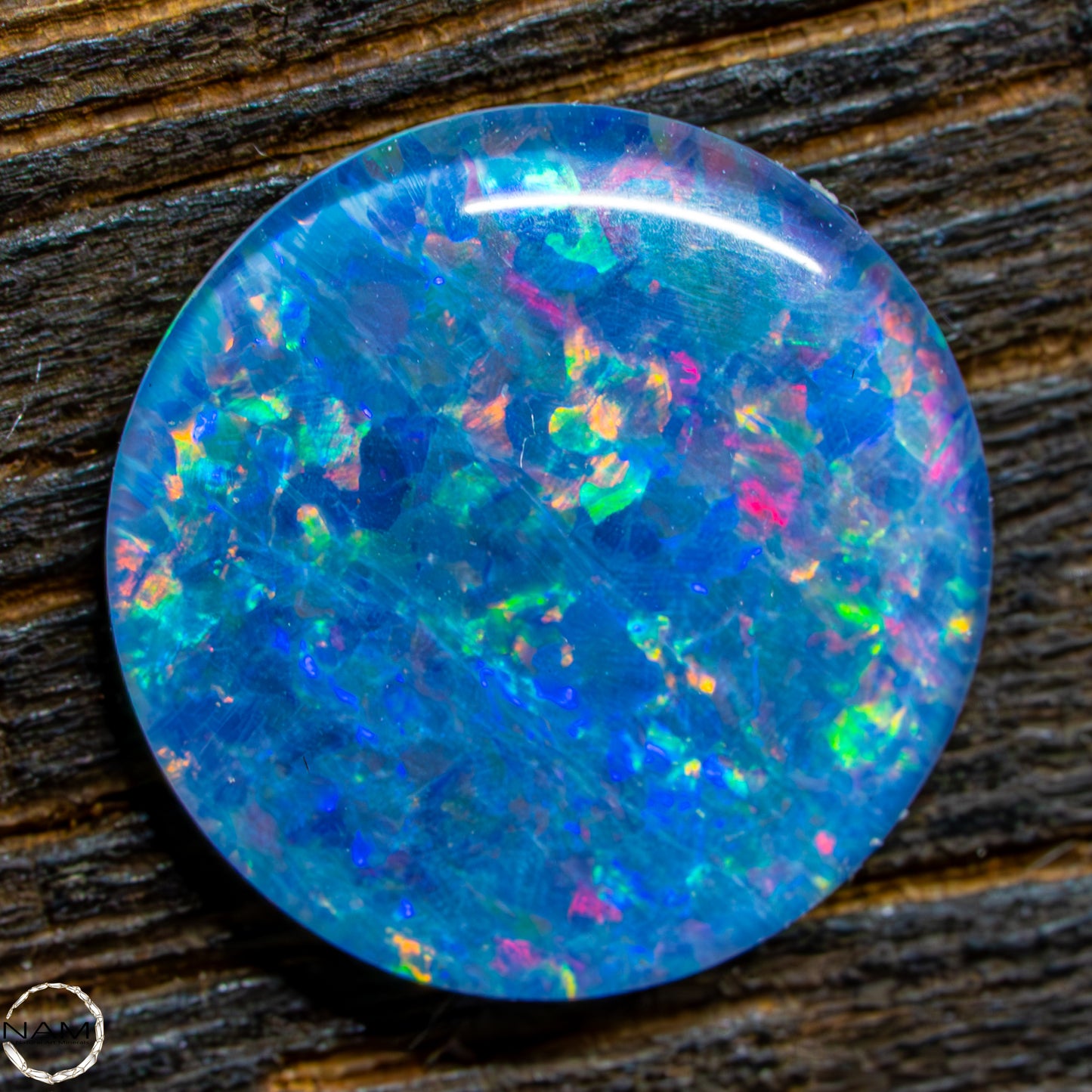 AAA + Black Opal Triplet, Australien, 0,67g/35ct