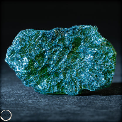 Großer Natürlicher Moldavit Kristall - 12,03g - 60,15ct