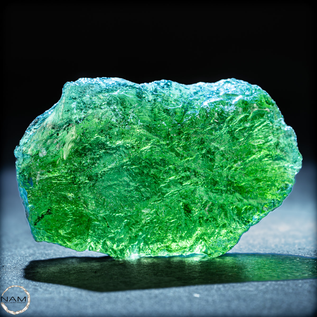 Großer Natürlicher Moldavit Kristall - 12,03g - 60,15ct
