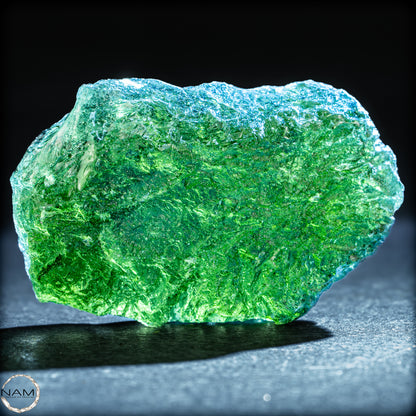 Großer Natürlicher Moldavit Kristall - 12,03g - 60,15ct