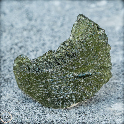 Großer Natürlicher Moldavit Kristall - 8,65g - 43,25ct