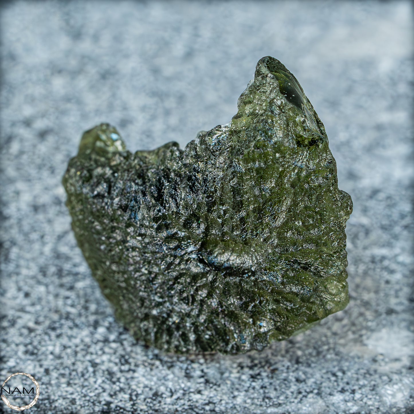 Großer Natürlicher Moldavit Kristall - 8,65g - 43,25ct