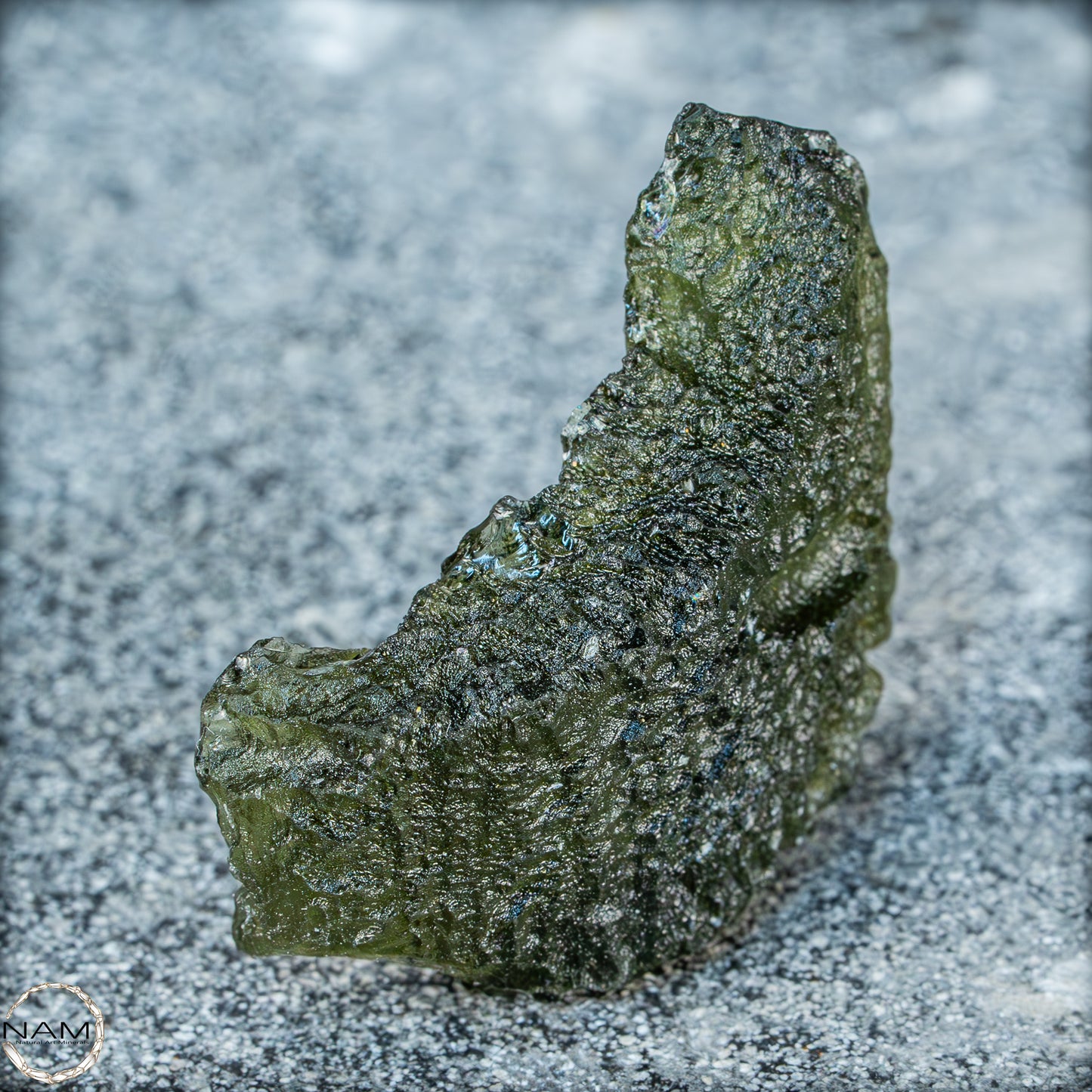 Großer Natürlicher Moldavit Kristall - 8,65g - 43,25ct