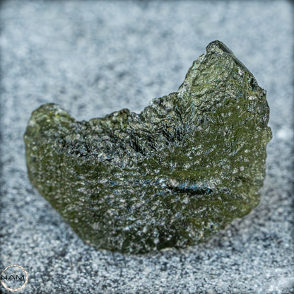 Großer Natürlicher Moldavit Kristall - 8,65g - 43,25ct