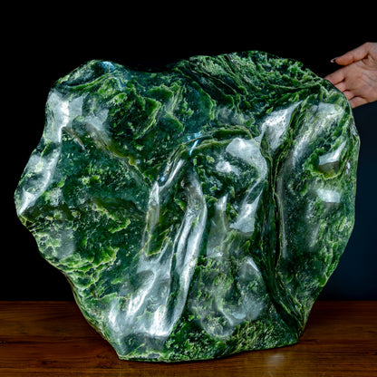 Natürliche Jade-Nephrit Freiform aus Burma - 27136,82g