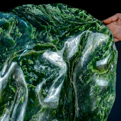 Natürliche Jade-Nephrit Freiform aus Burma - 27136,82g