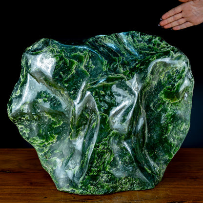 Natürliche Jade-Nephrit Freiform aus Burma - 27136,82g